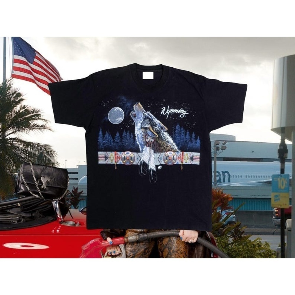 Wolf Howling At The Moon Tee